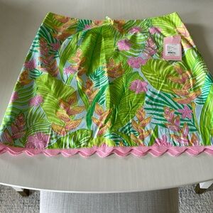 Lily Pulitzer scalloped skirt. NWT.